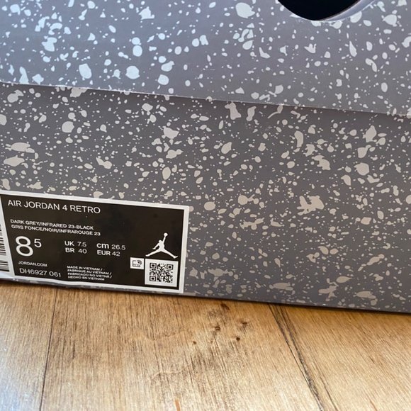 Nike Air Jordan 4 Retro Infrared Gr 8.5 - Picture 3 of 8